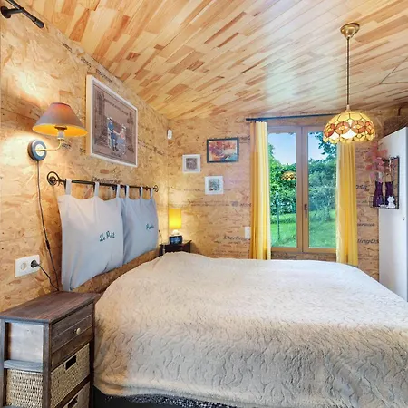 Feriehus Le Petit Paradis Saint-Chamassy