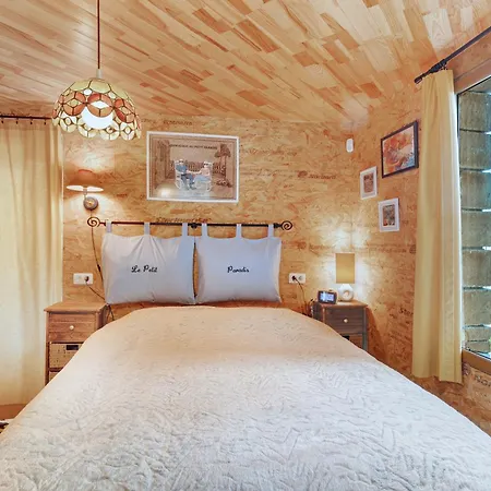 Le Petit Paradis *