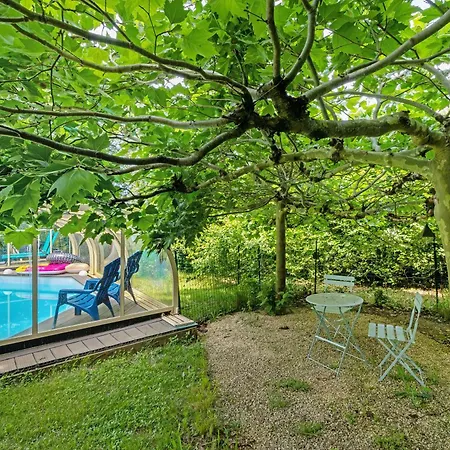 Le Petit Paradis